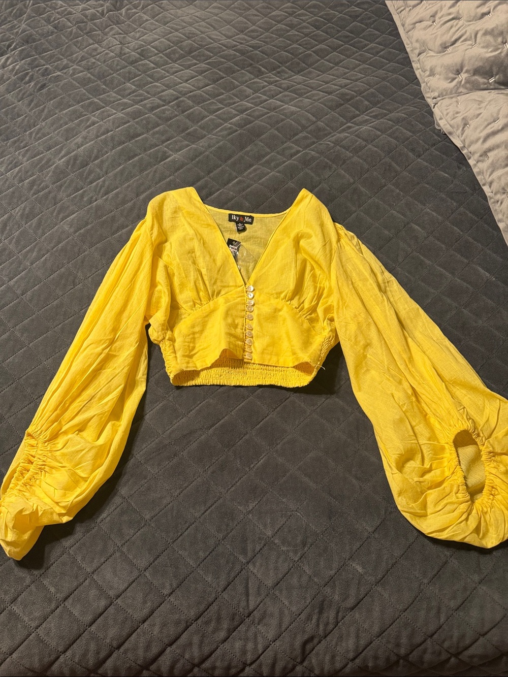 Bright Yellow Cropped Puff-Sleeve Button Top